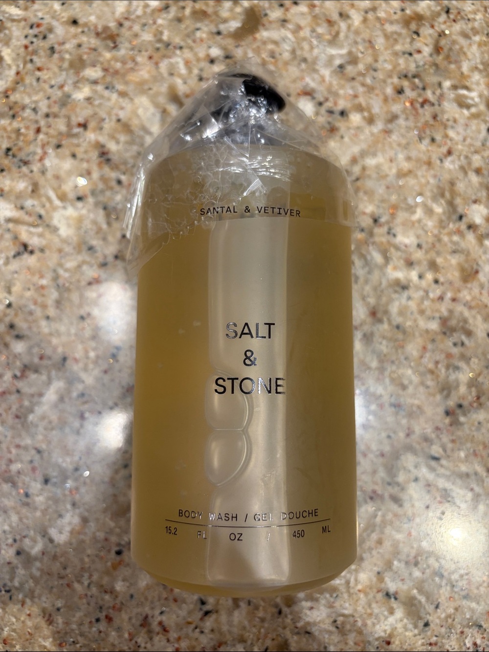 NEW Salt & Stone Santal & Vetiver Body Wash - Picture 5 of 6